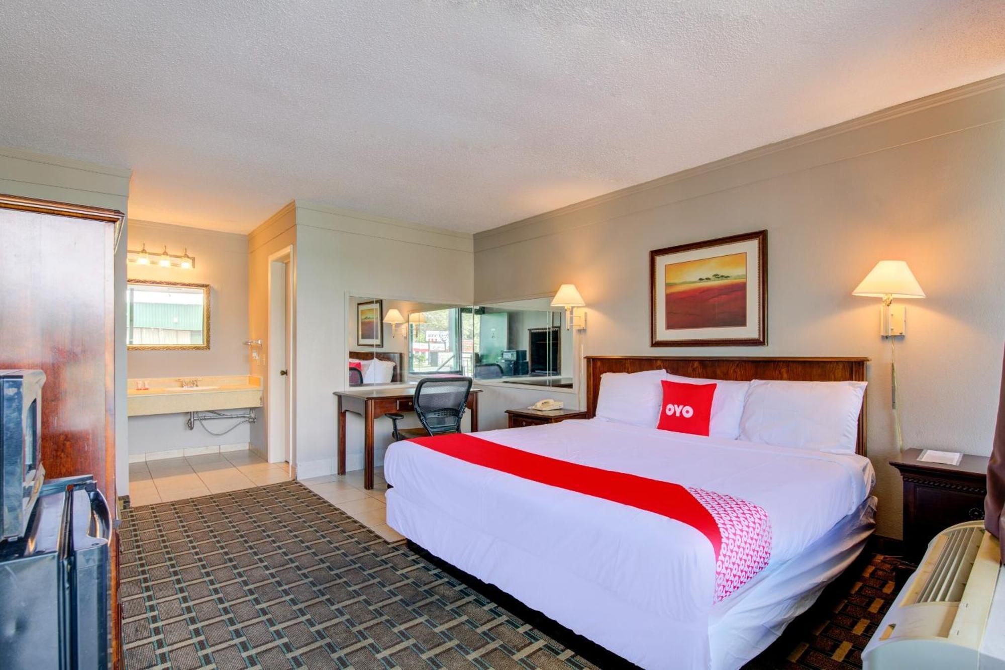Oyo Ga Us-441 Hotel Douglas