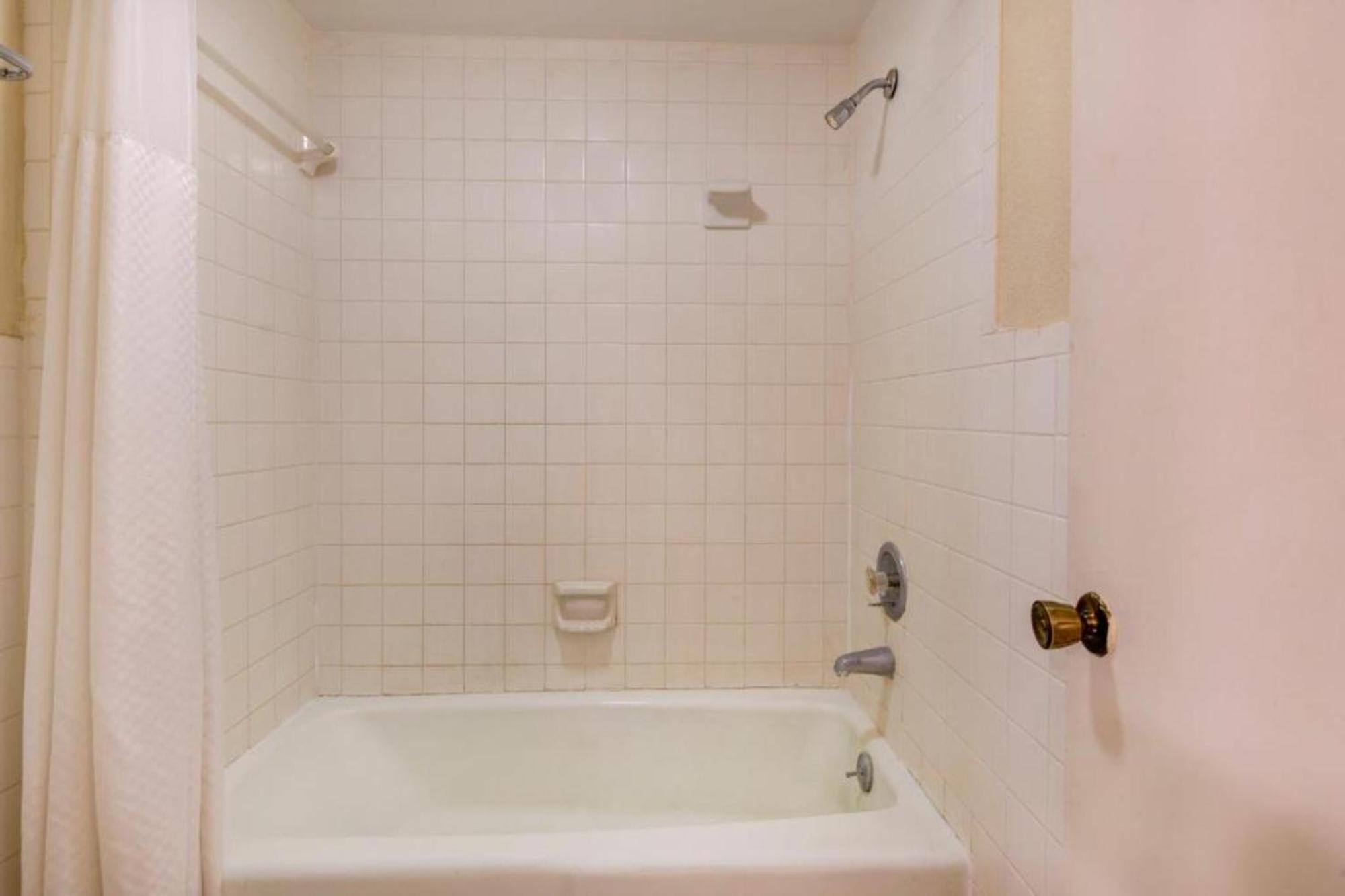 Oyo Ga Us-441 Hotel 2*